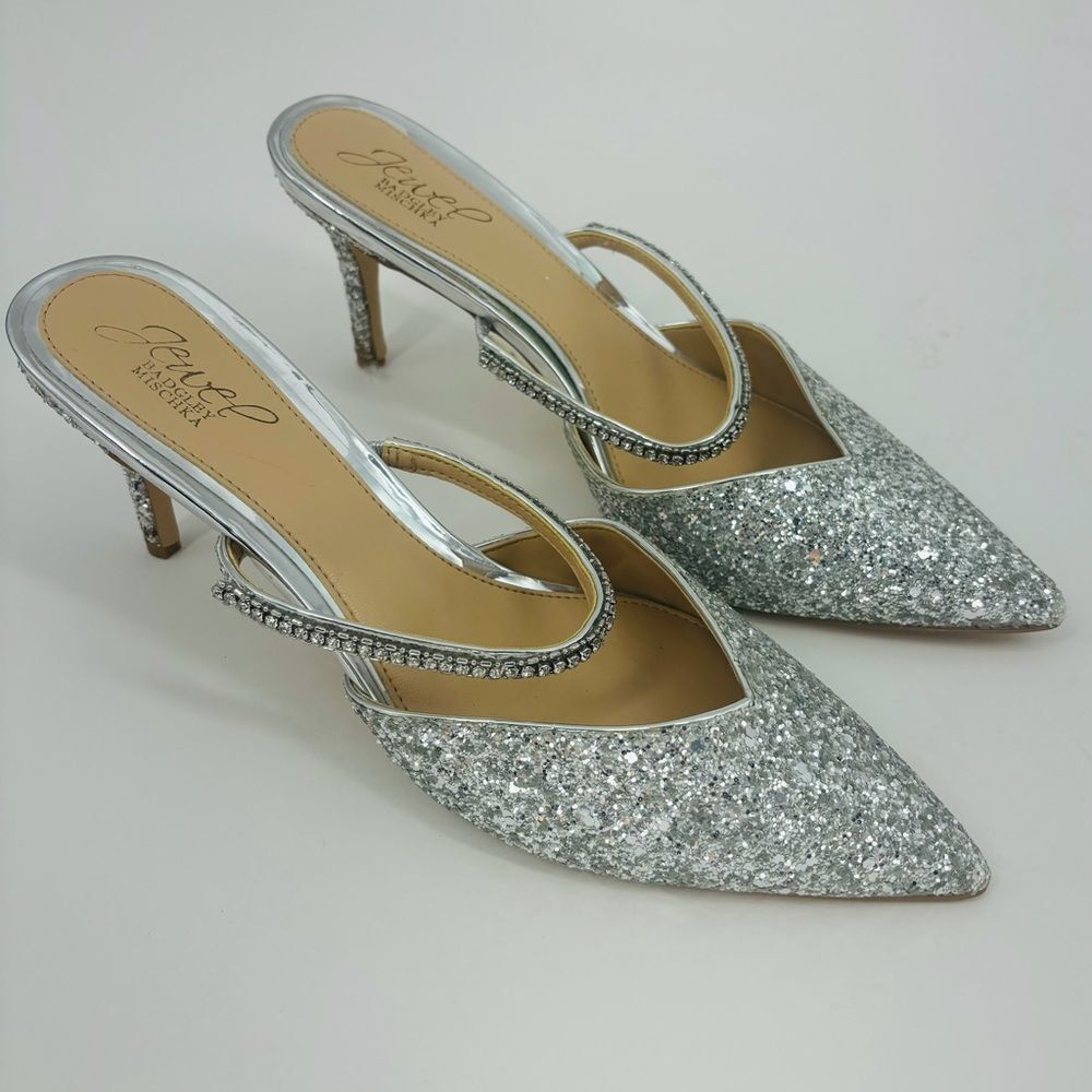 Jewel Badgley Mischka Silver Gray Sparkle Heels